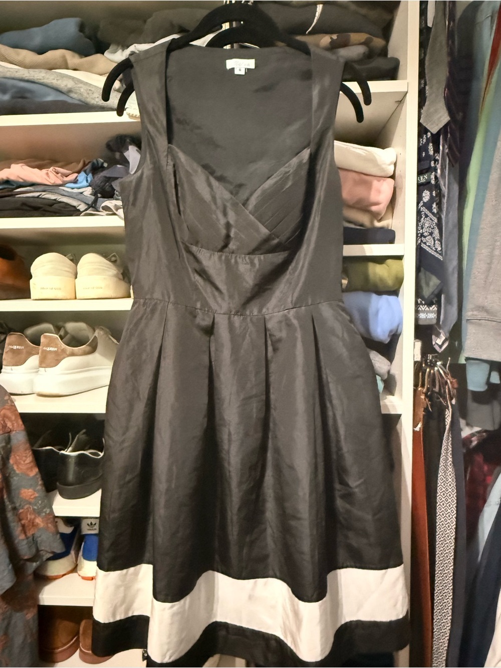 Shoshanna Black Sleeveless Fit-and-Flare Dress with White Hem